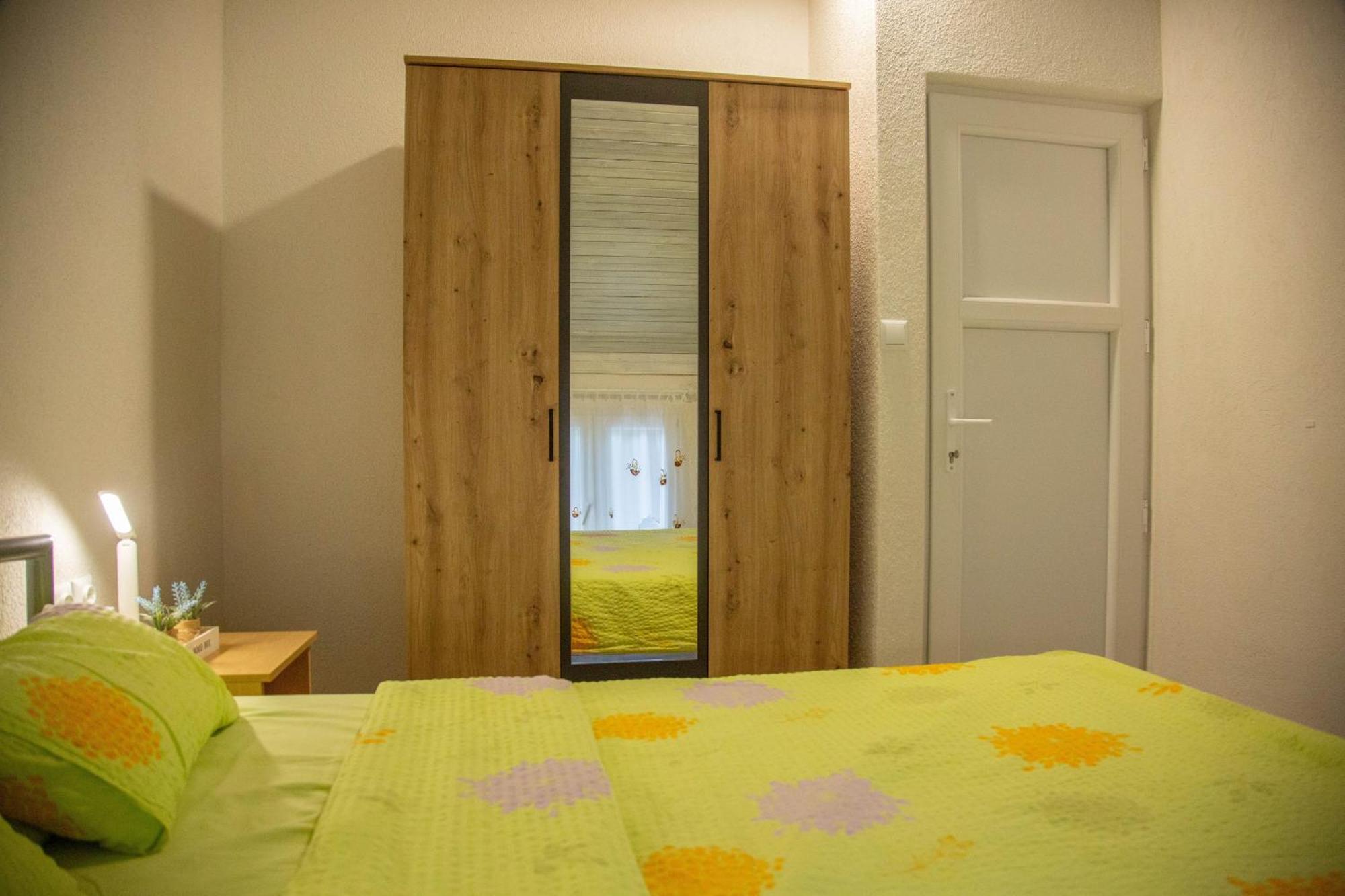 Apartments By The Sea Milna, Vis - 8895 Rukavac  Habitación foto