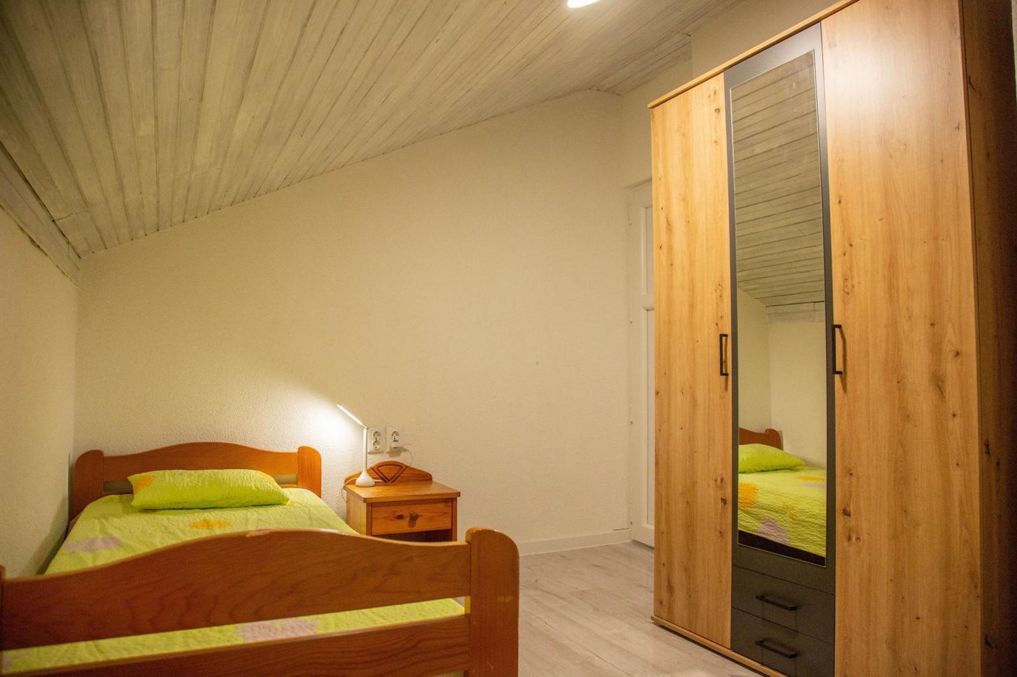 Apartments By The Sea Milna, Vis - 8895 Rukavac  Habitación foto